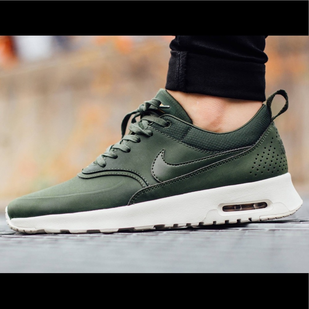Carbon Green Nike Air Max Thea